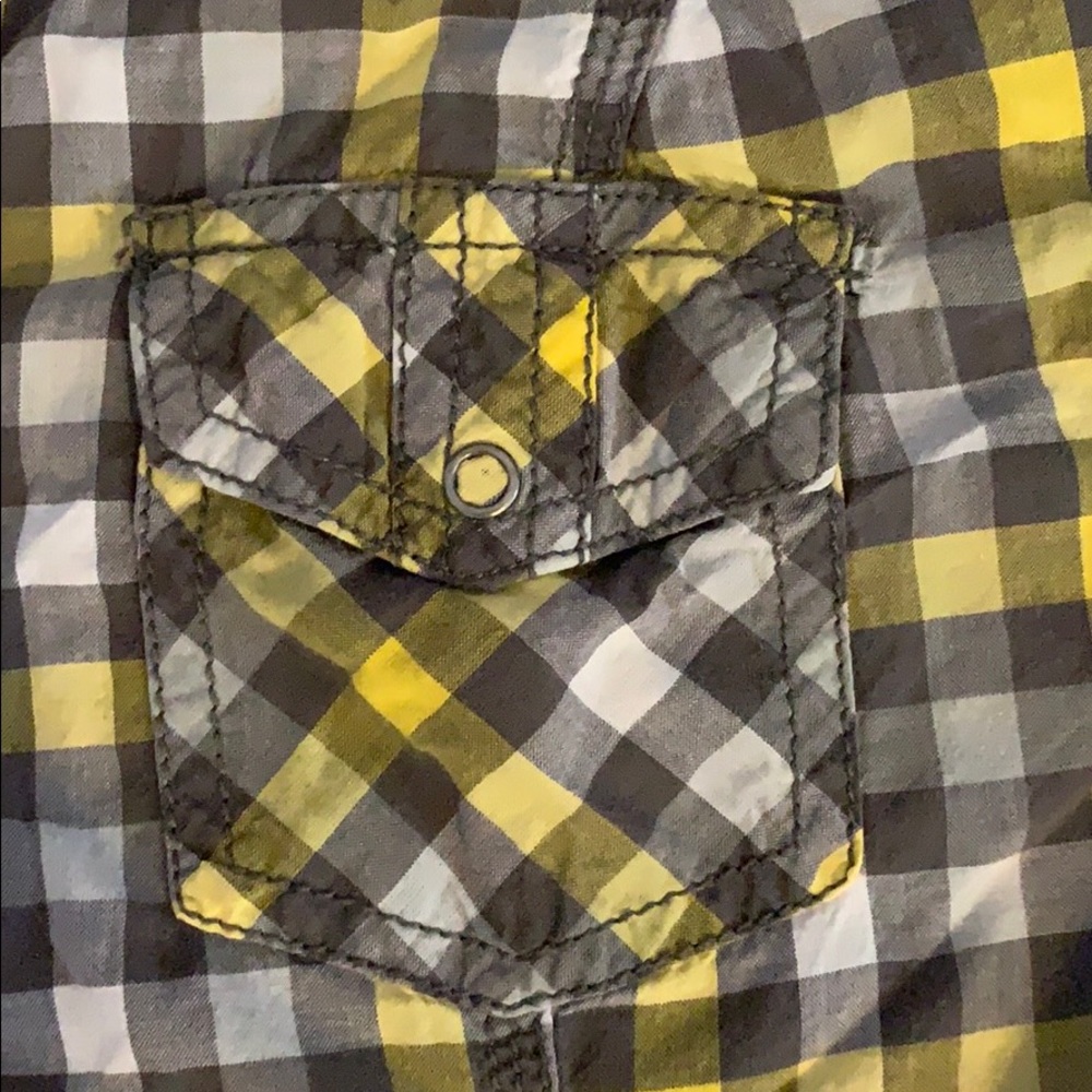 Checkered button down - Picture 3 of 4